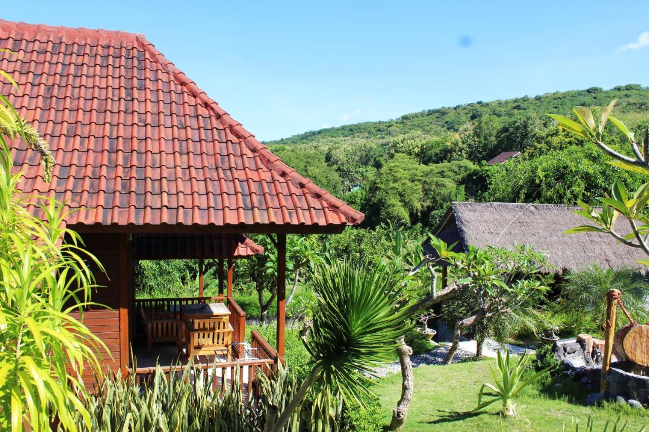Batununggul Bamboo Bungalow Jungle View מראה חיצוני תמונה