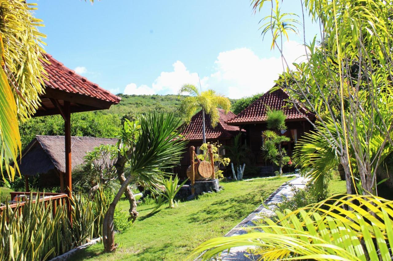 Batununggul Bamboo Bungalow Jungle View מראה חיצוני תמונה