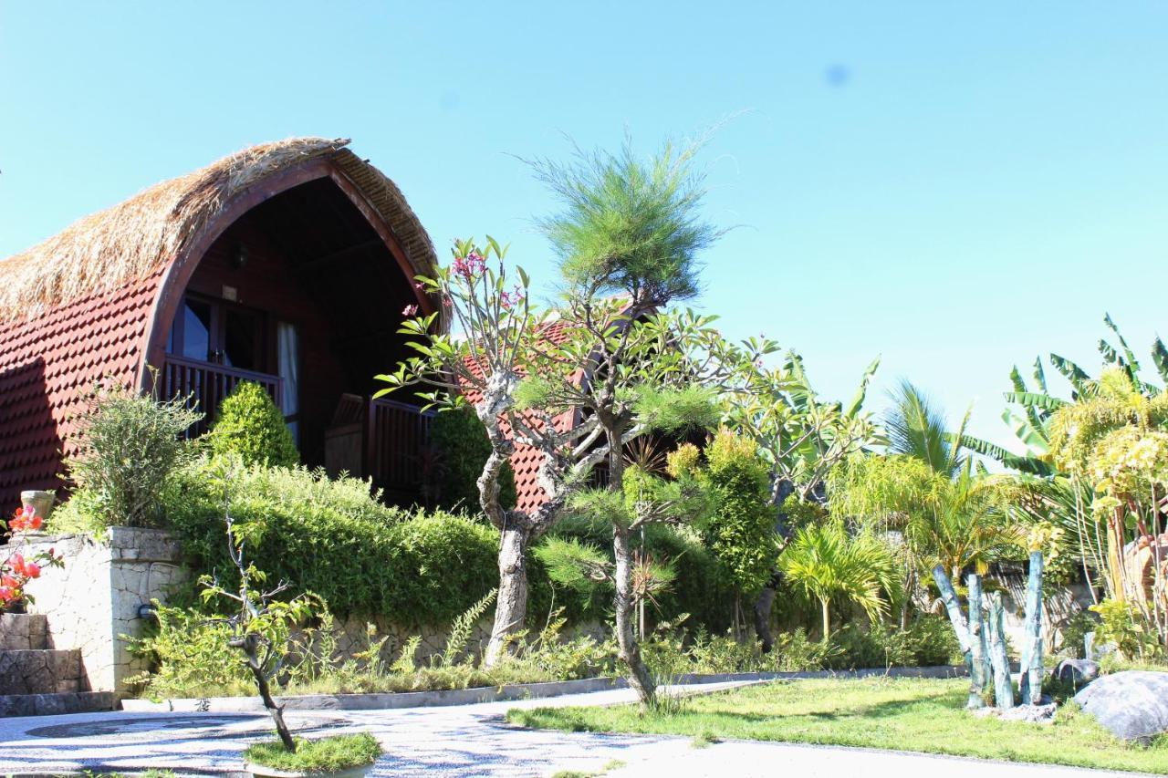 Batununggul Bamboo Bungalow Jungle View מראה חיצוני תמונה