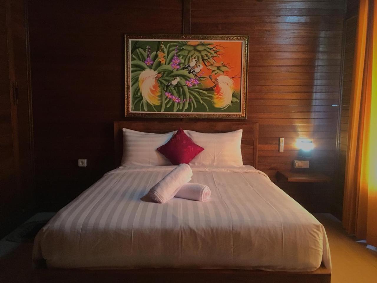 Batununggul Bamboo Bungalow Jungle View מראה חיצוני תמונה